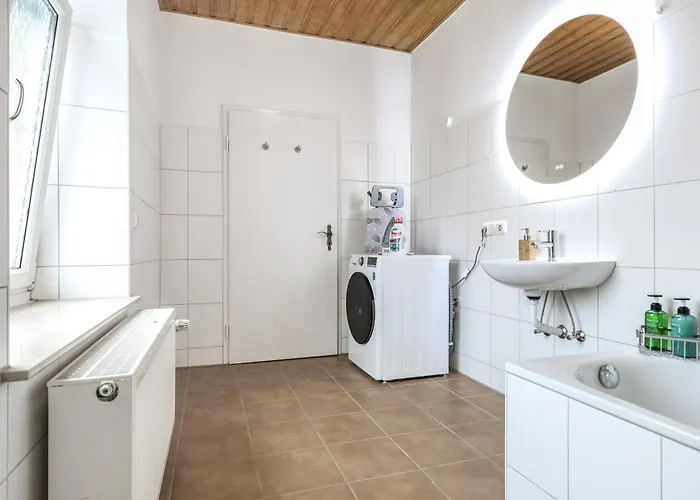 Apartmán Cruwzo I Modern Centrally Located With Parking Modern Centrally Located With Parking *