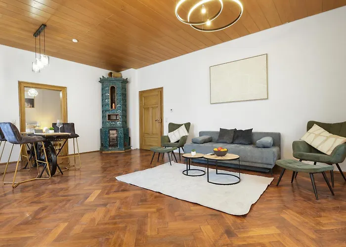 Cruwzo I Modern Centrally Located With Parking Modern Centrally Located With Parking * Ingolstadt