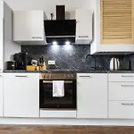 Cruwzo I Modern Centrally Located With Parking Modern Centrally Located With Parking * Ingolstadt