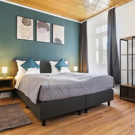 Cruwzo - Modern Centrally Located With Parking * Ingolstadt