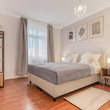 Appartamento Cruwzo I Modern Centrally Located With Parking Modern Centrally Located With Parking *