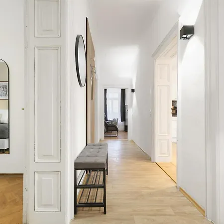 Cruwzo - Modern Centrally Located With Parking Apartment Ingolstadt