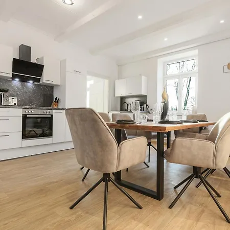 Cruwzo - Modern Centrally Located With Parking * Ingolstadt