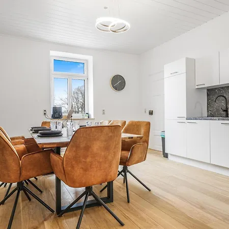 Cruwzo - Modern Centrally Located With Parking * Ingolstadt